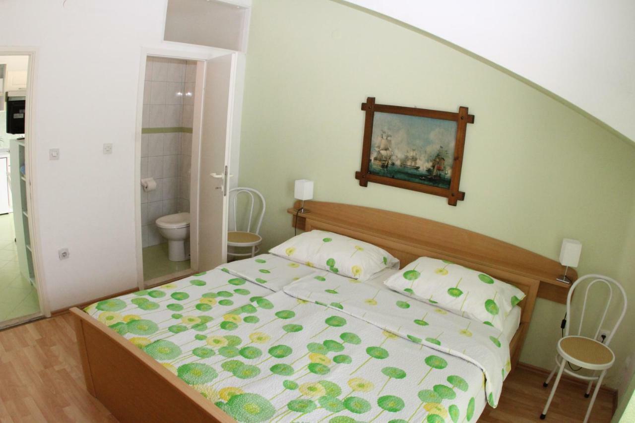 Apartmani Surlin フヴァル エクステリア 写真