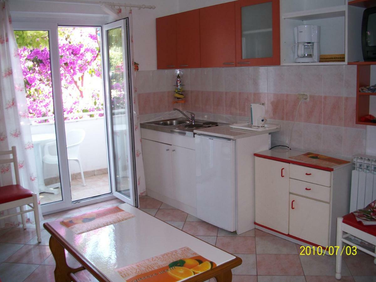 Apartmani Surlin フヴァル エクステリア 写真